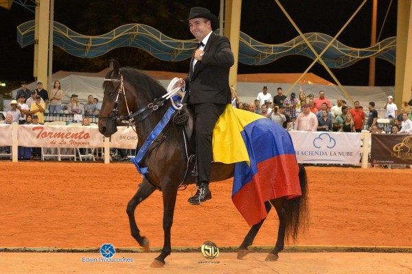 https://www.suscaballos.com/RESULTADOS Y FOTOS SPECTRUM INTERNATIONAL 2018 - DÍA VIERNES